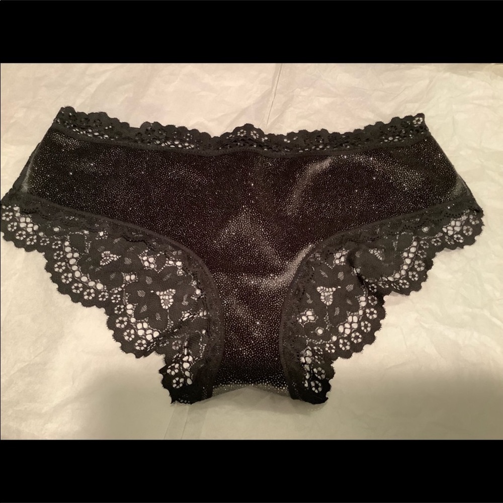 NWT Black Velvet Lace Back Panty w/ Gold Glitter